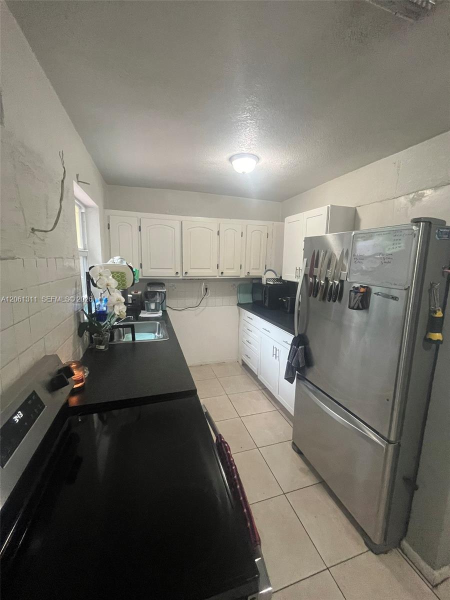 240 NE 23rd Ct, Pompano Beach FL 33060 photo 3
