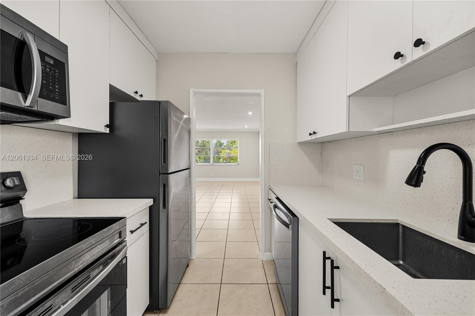 5420 Hollywood Blvd # 203, Hollywood FL 33021