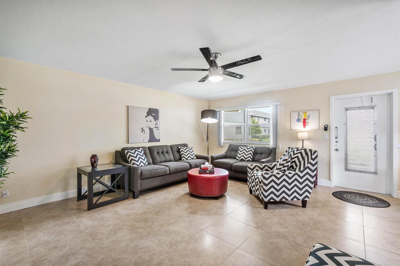 737 FLANDERS P Drive, Delray Beach FL 33484 photo 3