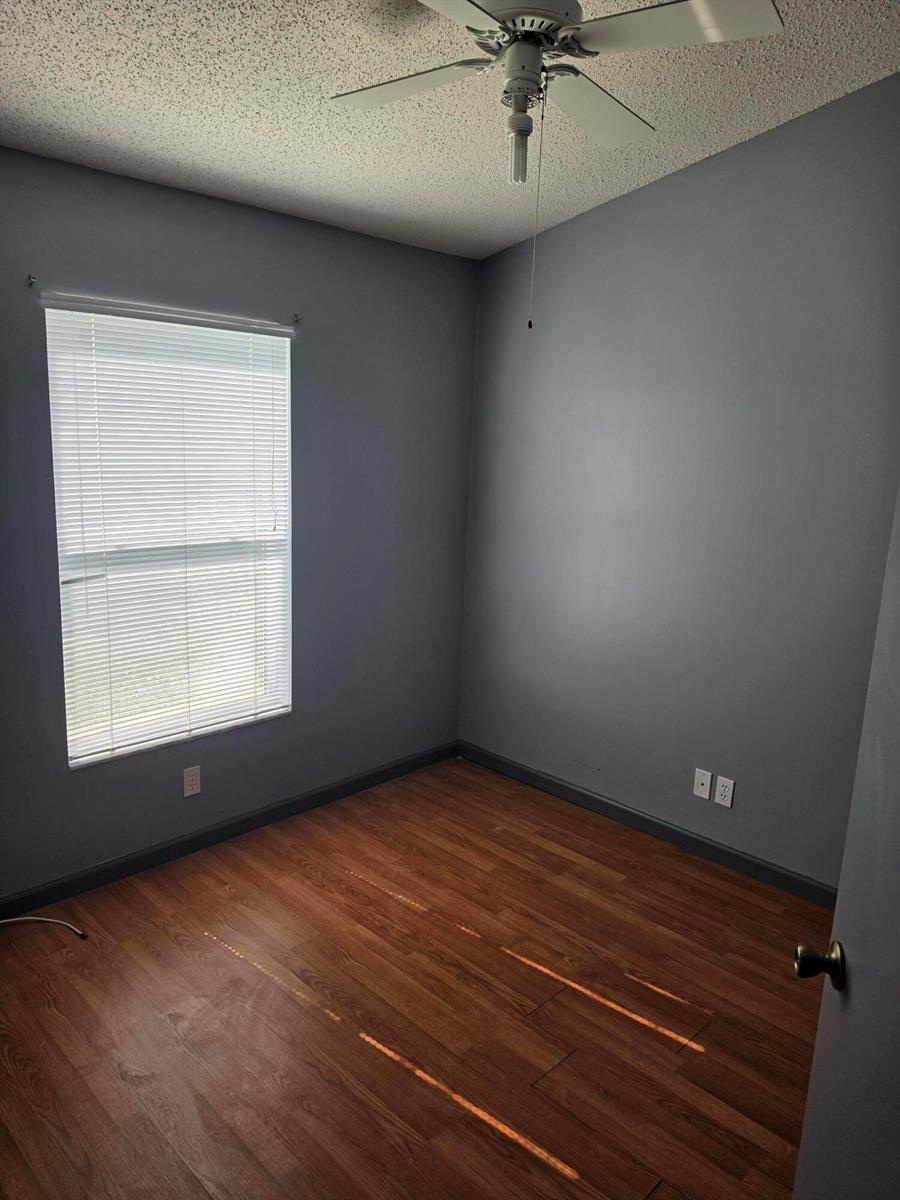 100 KINGS Way, Royal Palm Beach FL 33411 photo 4