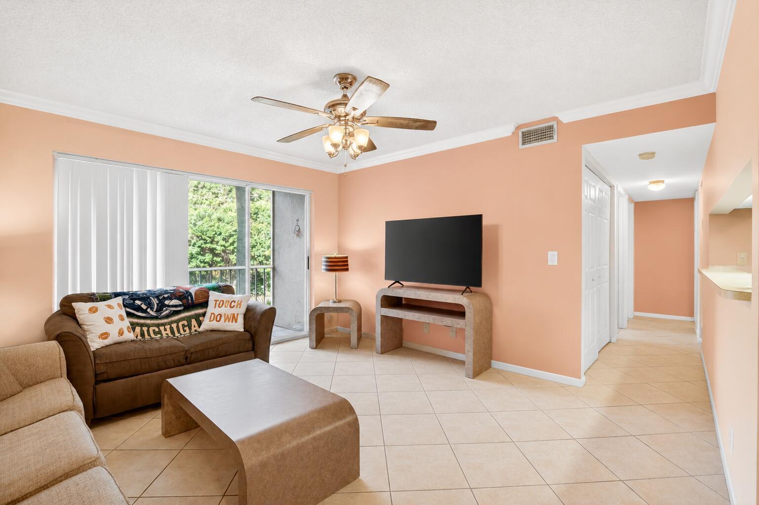 13791 Oneida Drive # C2, Delray Beach FL 33446 photo 2