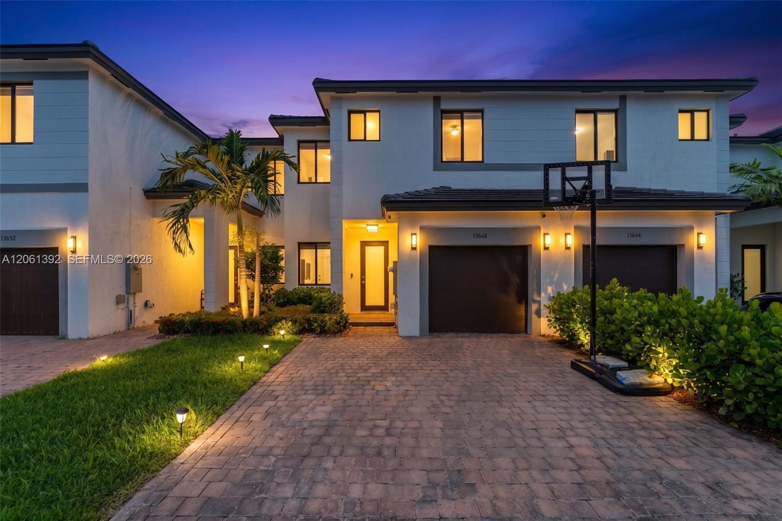 13648 SW 157th Ct # 13648, Miami FL 33196