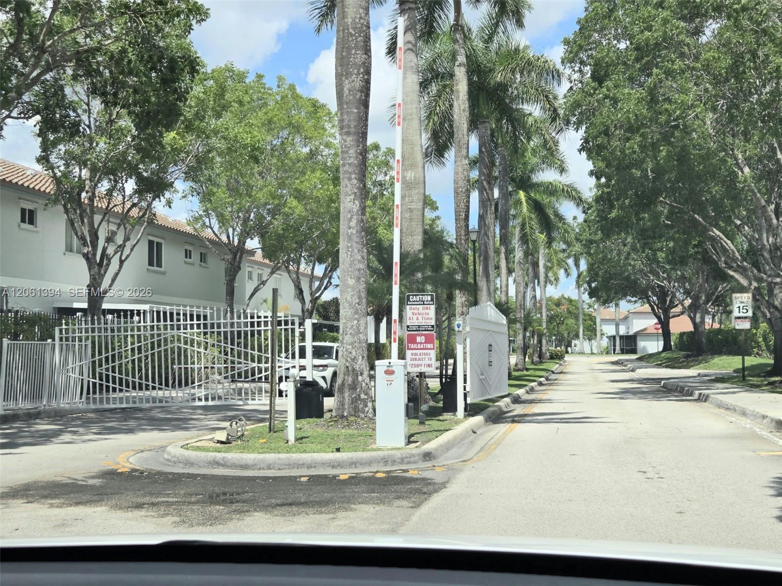 20808 NW 1st St # 20808, Pembroke Pines FL 33029 photo 2