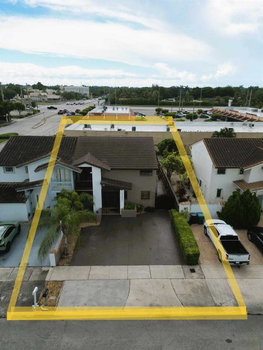 12621 SW 9TH Street, Miami FL 33184 photo 3