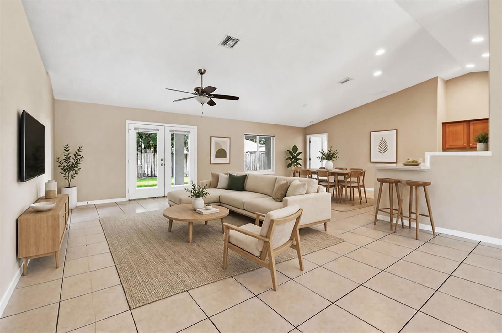 1061 SW BENSCHOP Avenue, Port St. Lucie FL 34953 photo 3