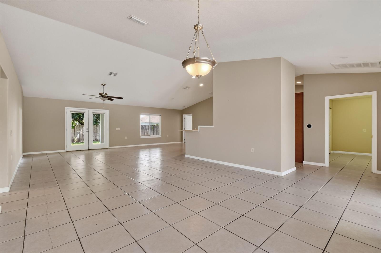 1061 SW BENSCHOP Avenue, Port St. Lucie FL 34953 photo 4