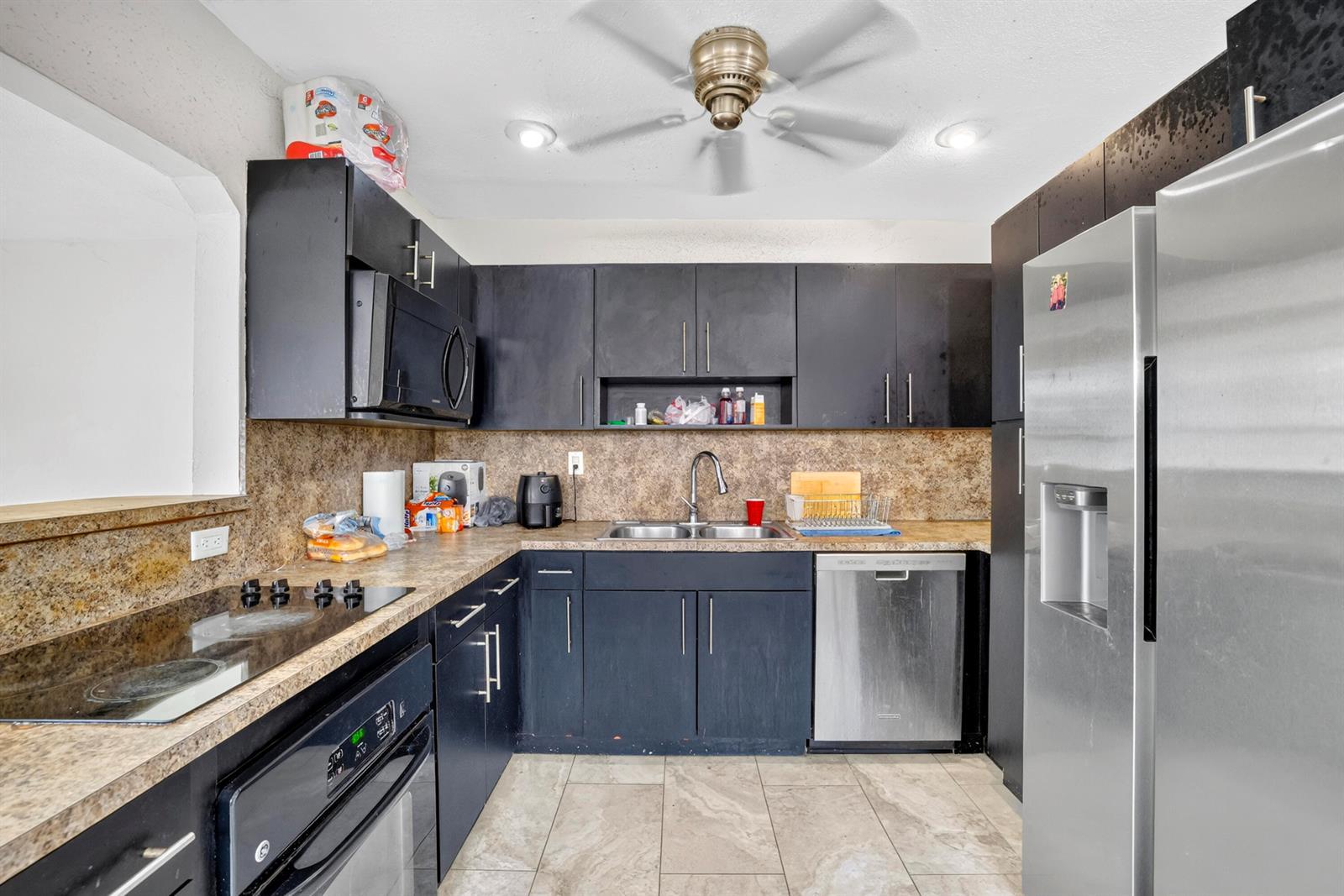 533 NW 17TH Avenue, Fort Lauderdale FL 33311 photo 5