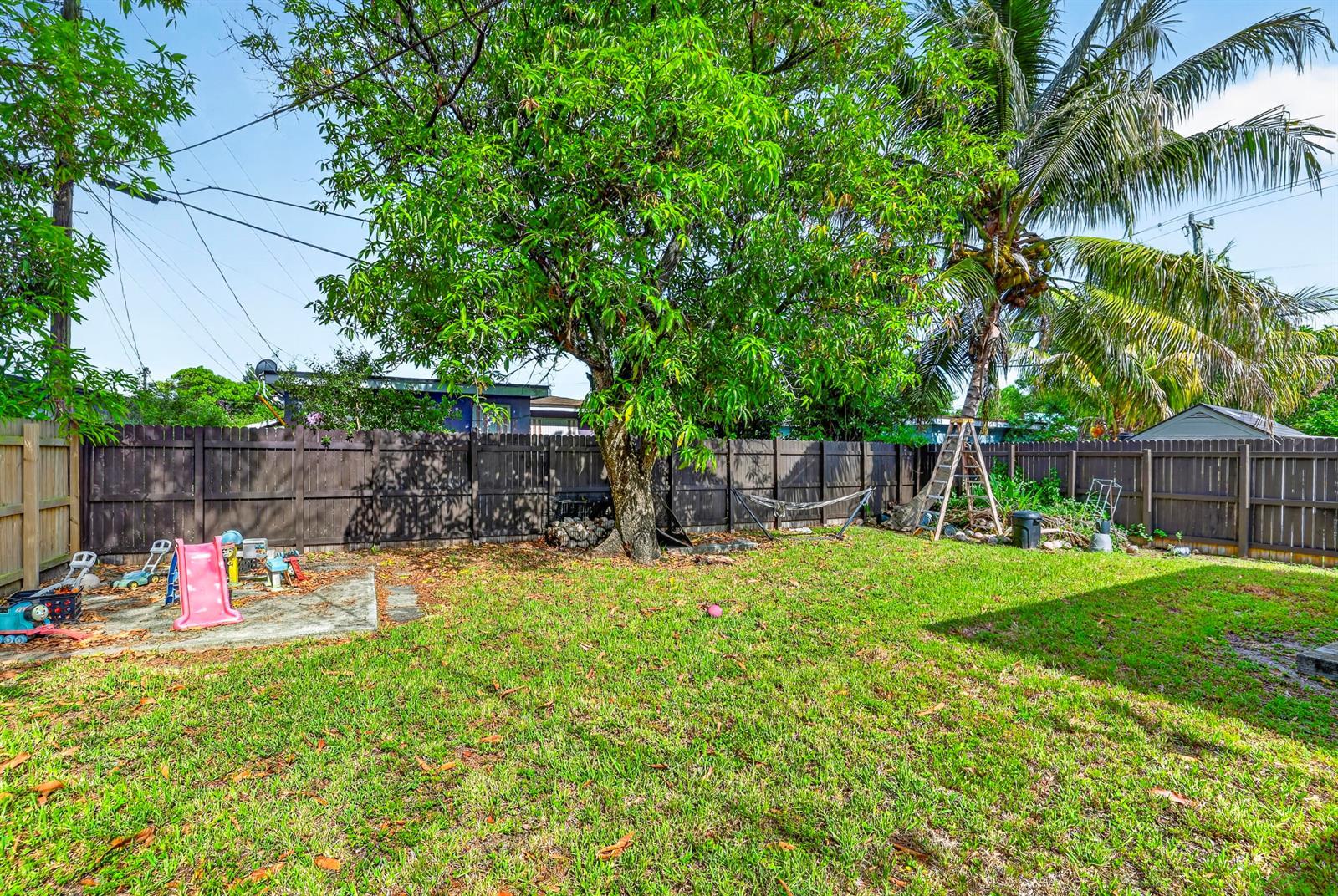 533 NW 17TH Avenue, Fort Lauderdale FL 33311 photo 4