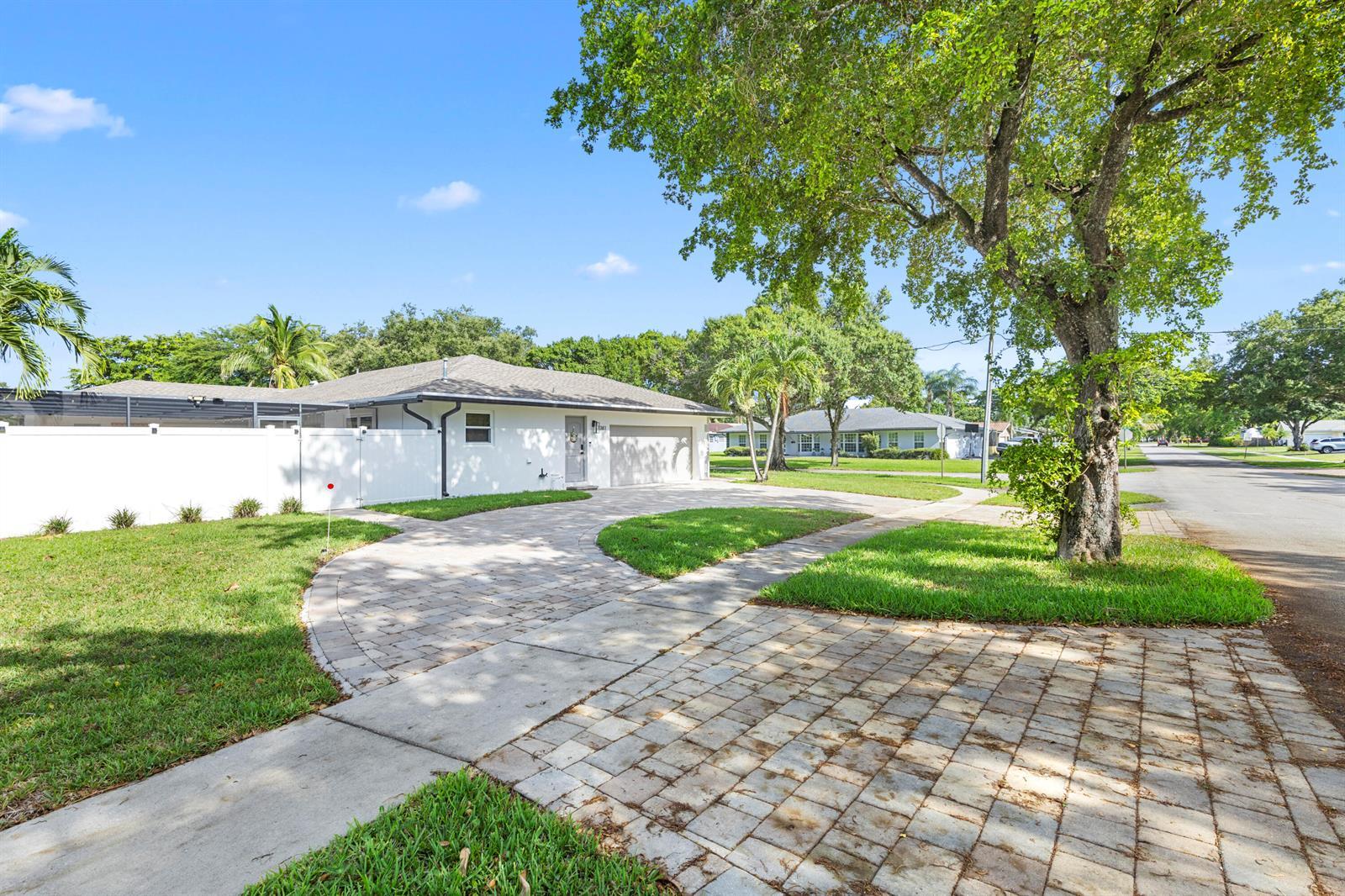 7381 NW 9TH Street, Plantation FL 33317 photo 5