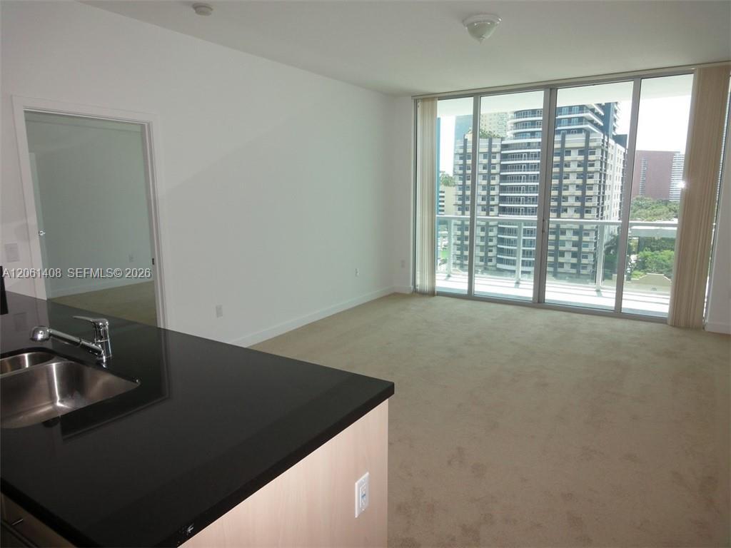 79 SW 12th St, Miami FL 33130 photo 4