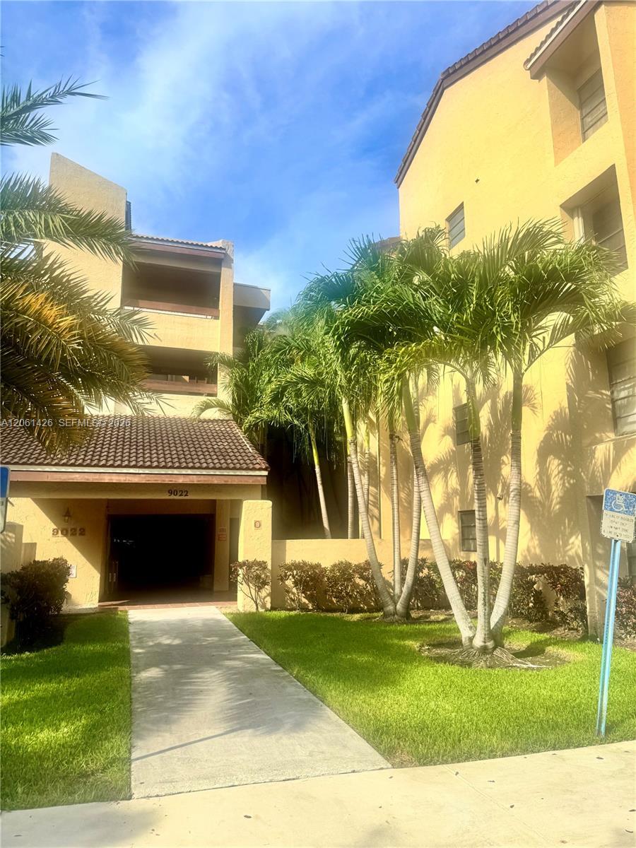 9022 SW 123rd Ct # 201, Miami FL 33186 photo 2