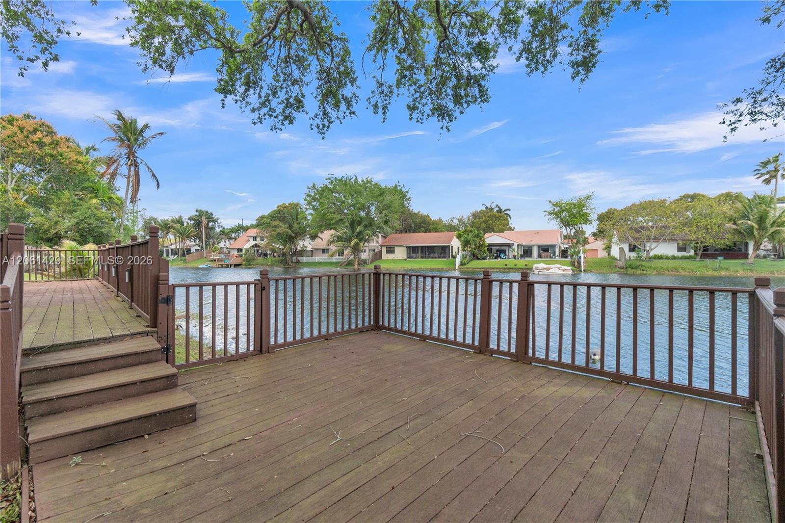 2905 Begonia Way, Cooper City FL 33026 photo 3