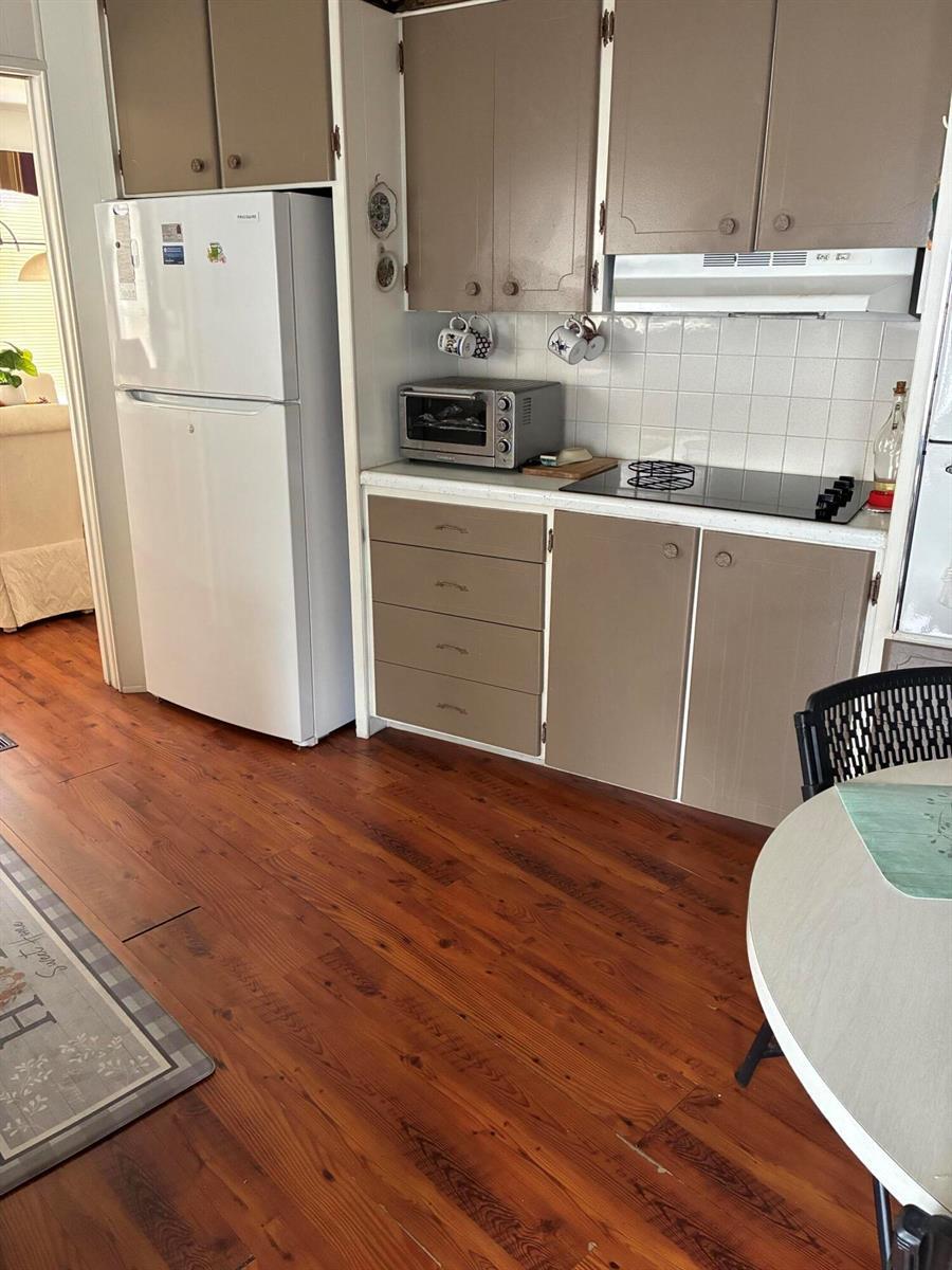 8708 SW 16th Street, Davie FL 33324 photo 5