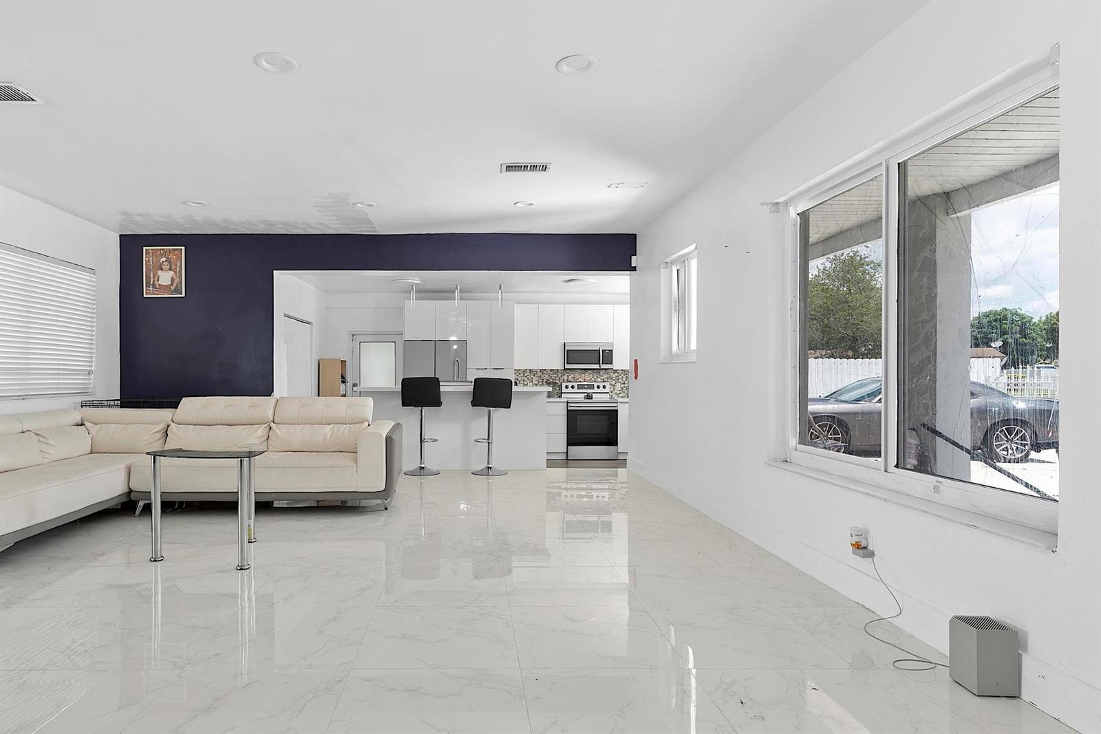 17840 NW 28TH Court, Miami Gardens FL 33056 photo 5