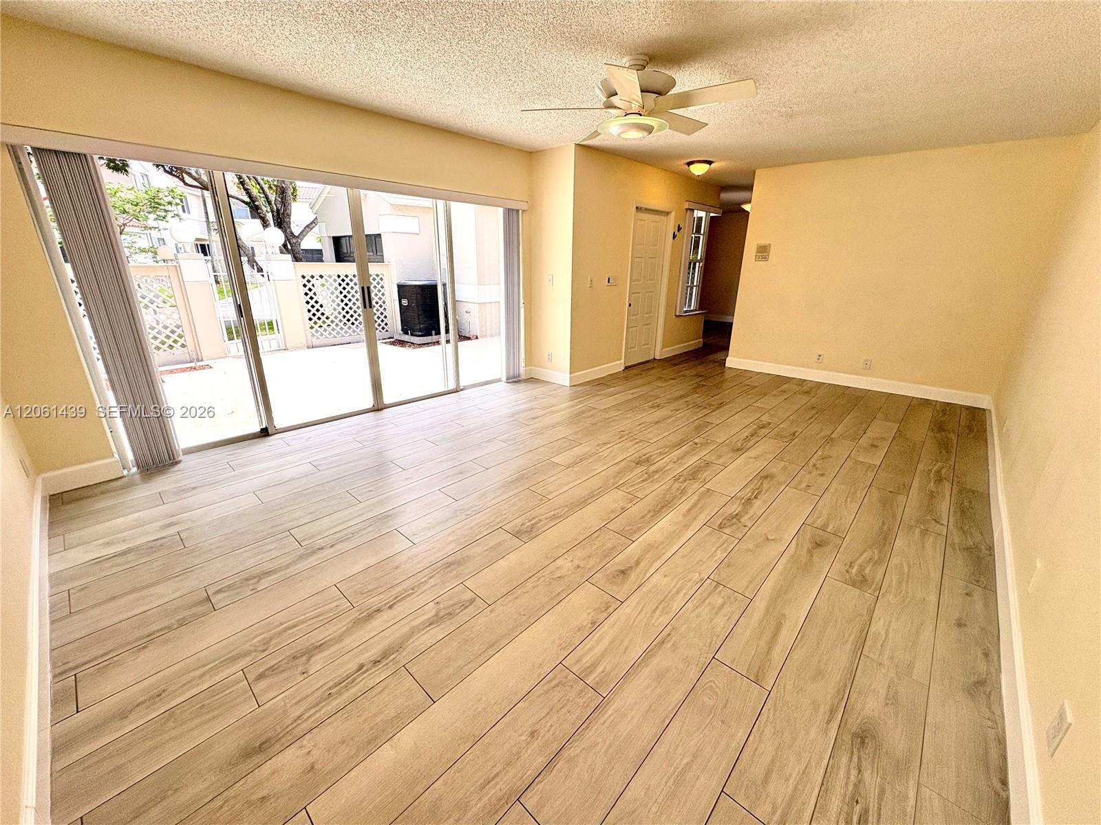 11196 Longboat Dr, Cooper City FL 33026 photo 4