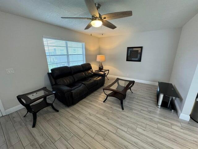 127 FLANDERS C # C, Delray Beach FL 33484 photo 2