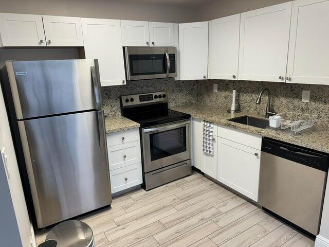 127 FLANDERS C # C, Delray Beach FL 33484 photo 5