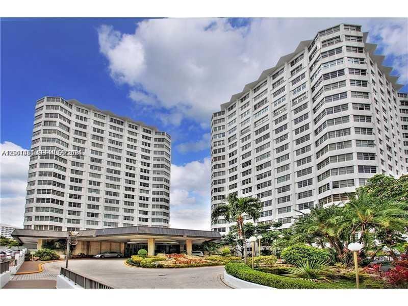 999 Brickell Bay Dr # 1408, Miami FL 33131 photo 2