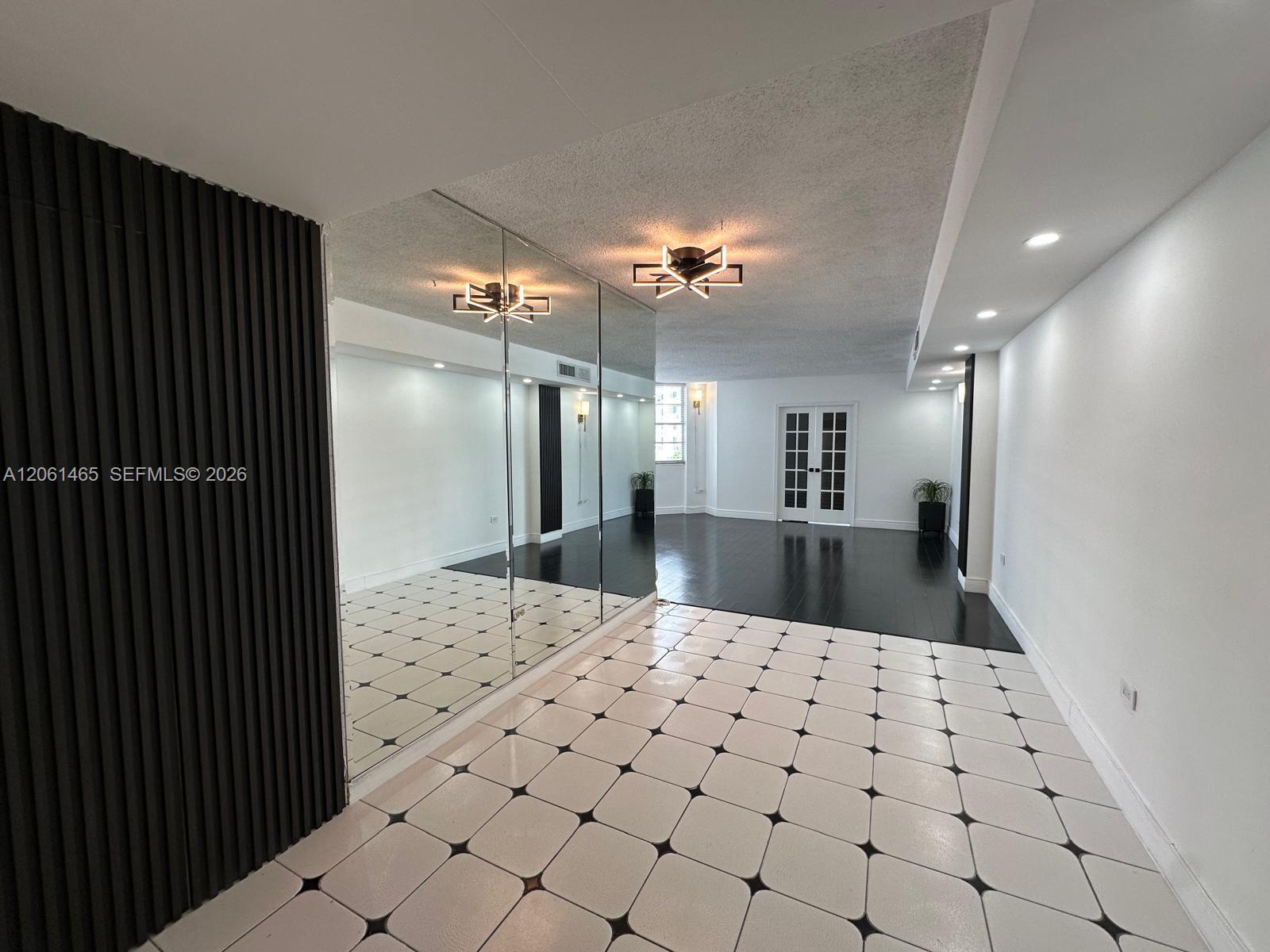 999 Brickell Bay Dr # 1408, Miami FL 33131 photo 5