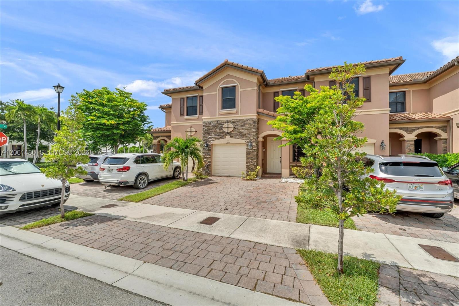3353 W 90th St, Hialeah FL 33018 photo 2