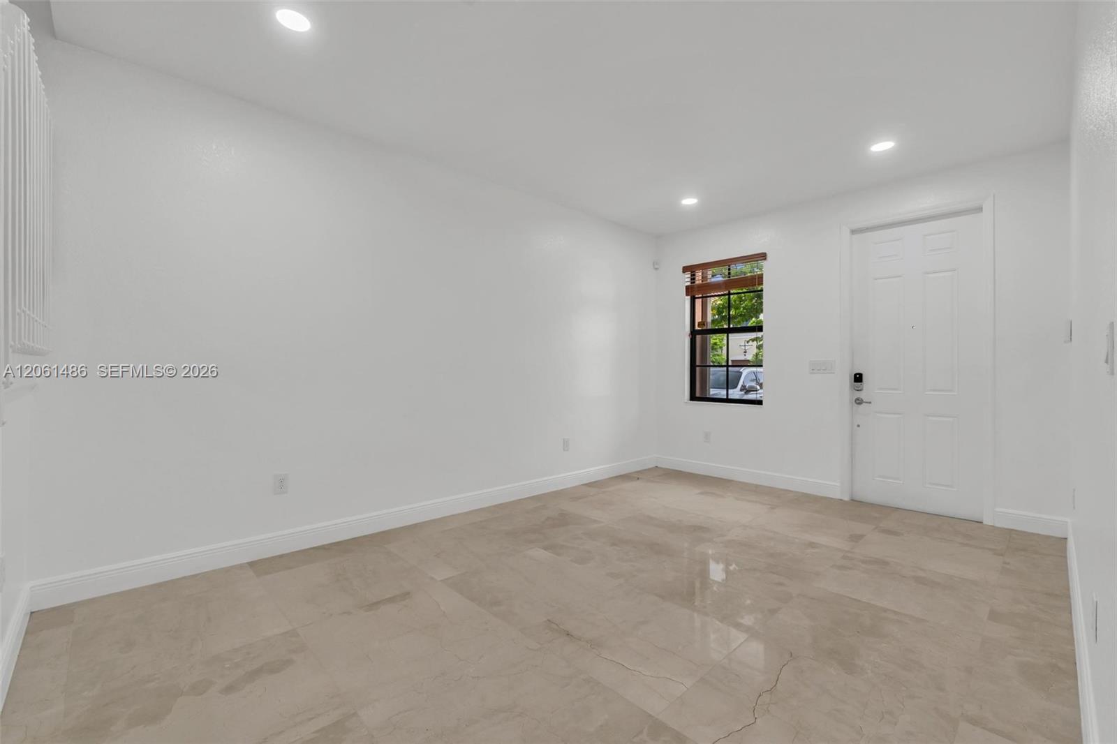 3353 W 90th St, Hialeah FL 33018 photo 5