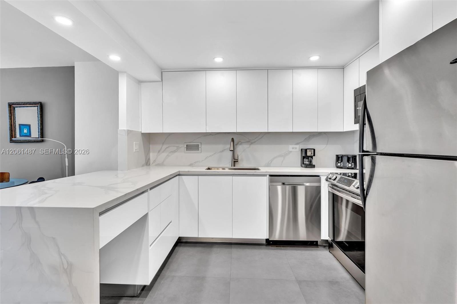 2301 E Collins Ave # 1543, Miami Beach FL 33139 photo 5