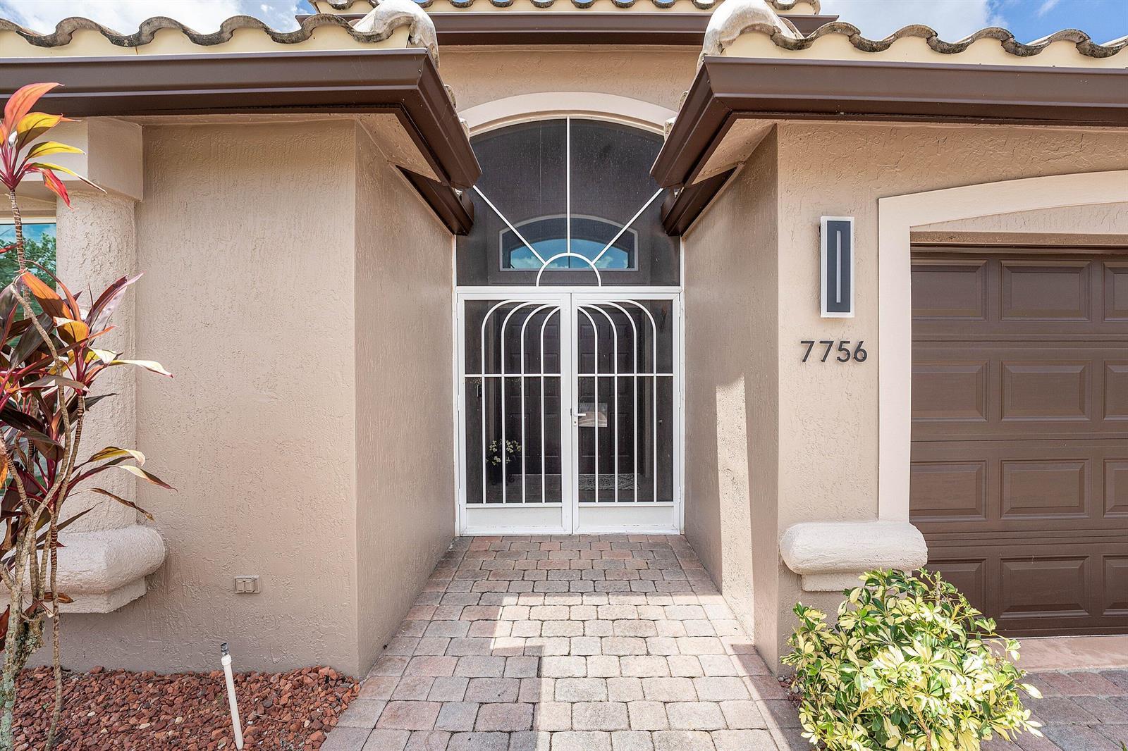 7756 Campania Drive, Boynton Beach FL 33472 photo 4
