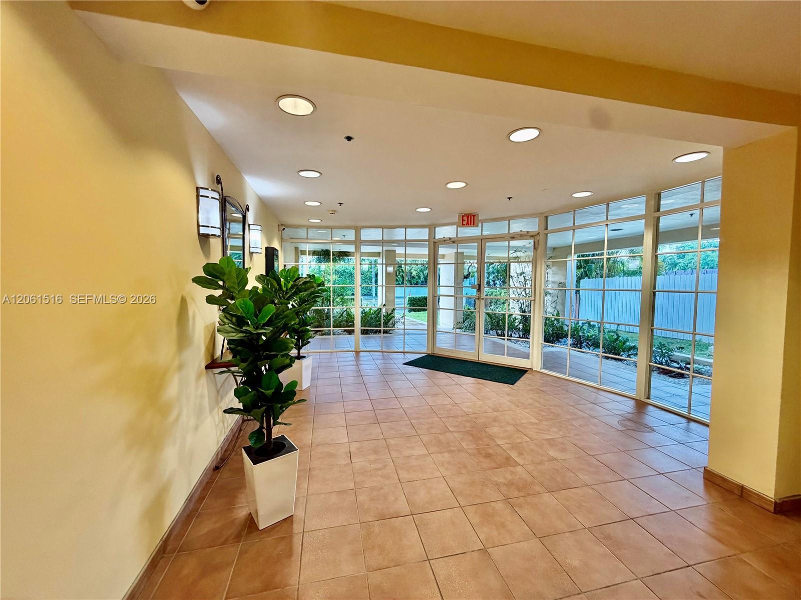 601 SW 37th Ave # 303, Miami FL 33135 photo 2