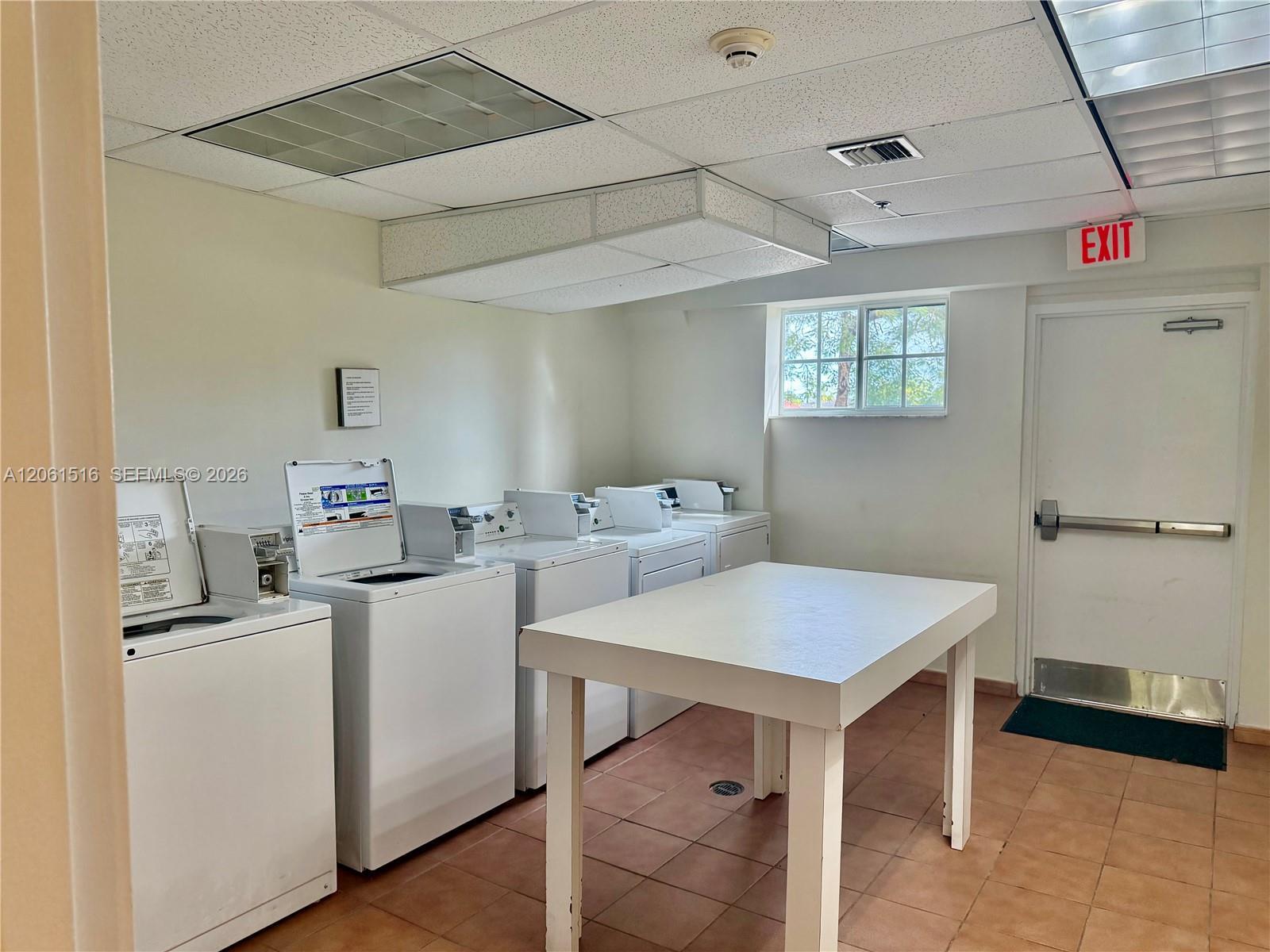 601 SW 37th Ave # 303, Miami FL 33135 photo 5