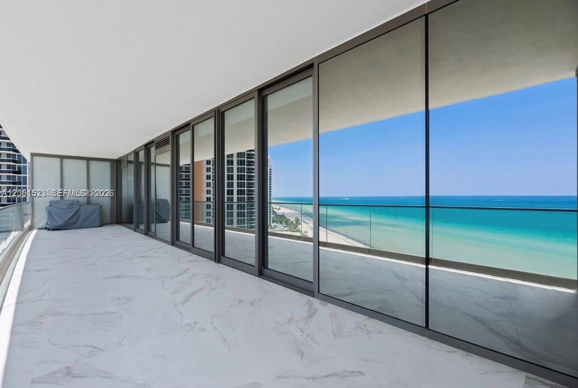 Sunny Isles Beach, FL 33160 photo 2