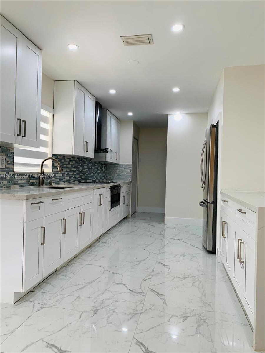 17010 NW 53rd Ave, Miami Gardens FL 33055 photo 5