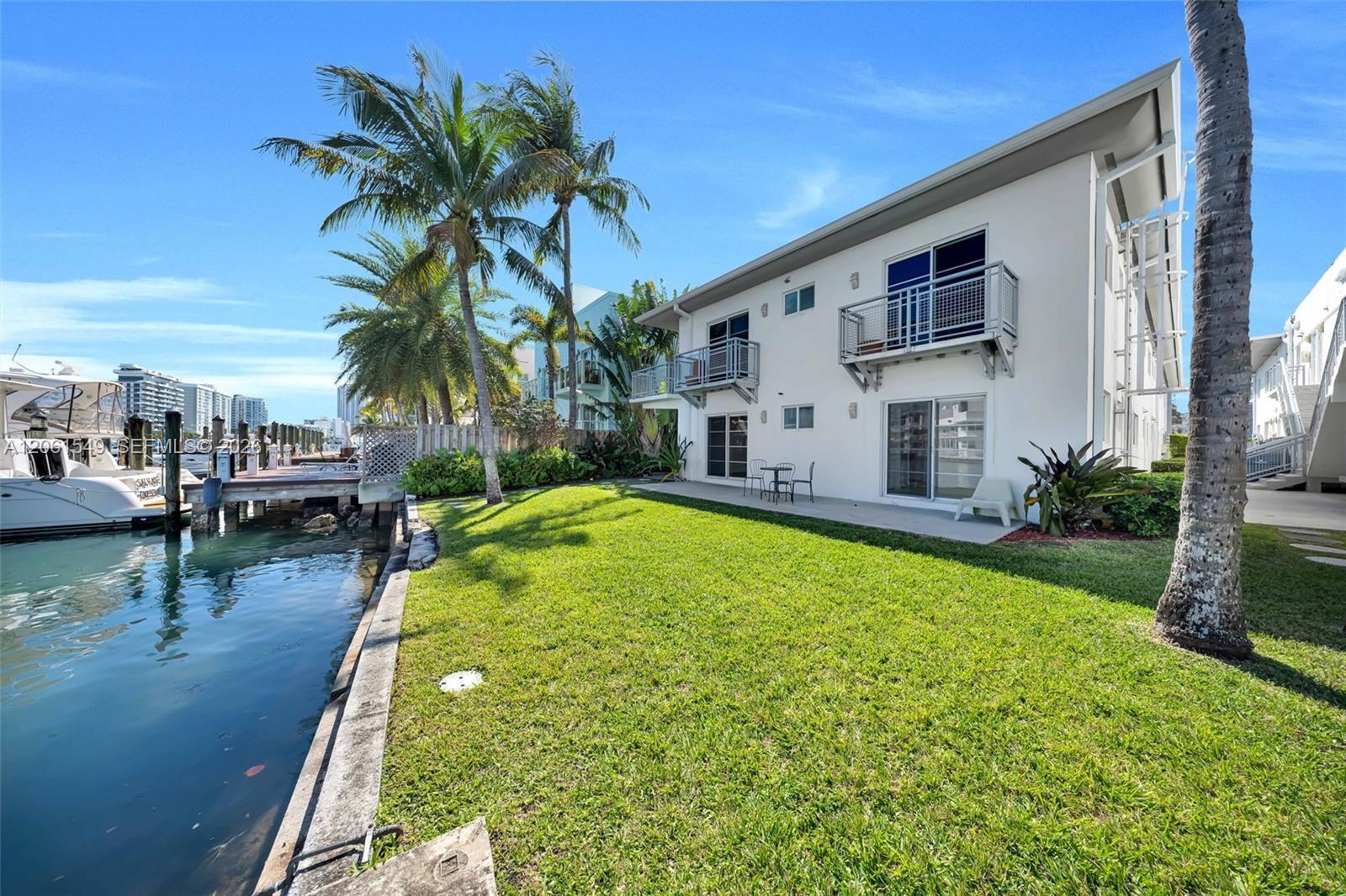 6905 Bay Dr # 16, Miami Beach FL 33141 photo 3