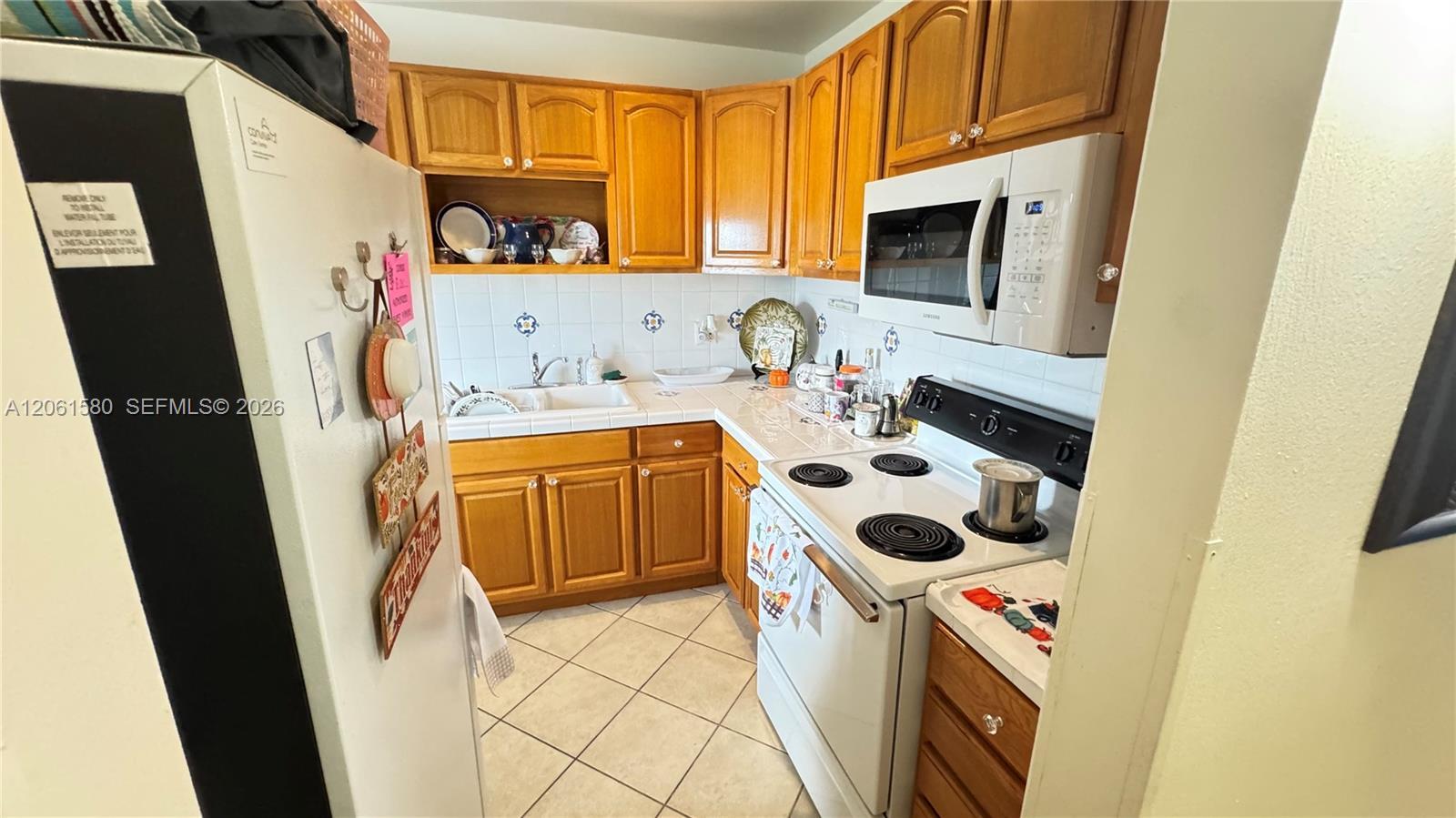 2200 Park Ln # 311, Hollywood FL 33021 photo 3