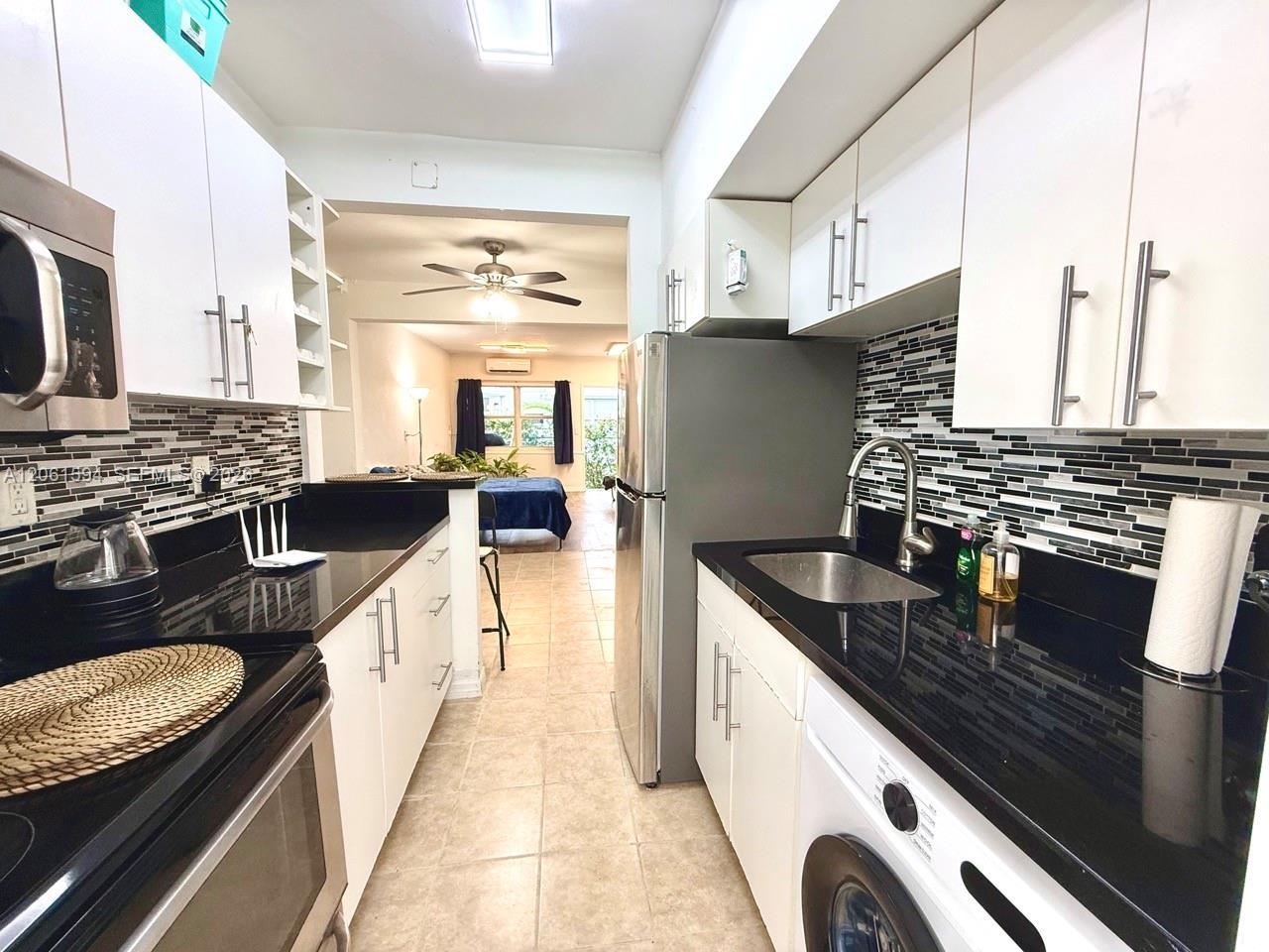 1228 Pennsylvania Ave # 6, Miami Beach FL 33139