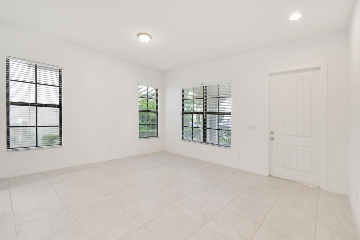 13351 Machiavelli Way, Palm Beach Gardens FL 33418 photo 3