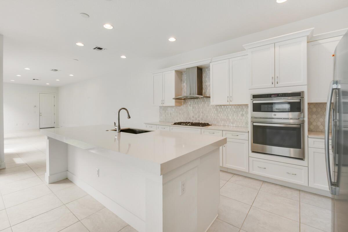 13351 Machiavelli Way, Palm Beach Gardens FL 33418