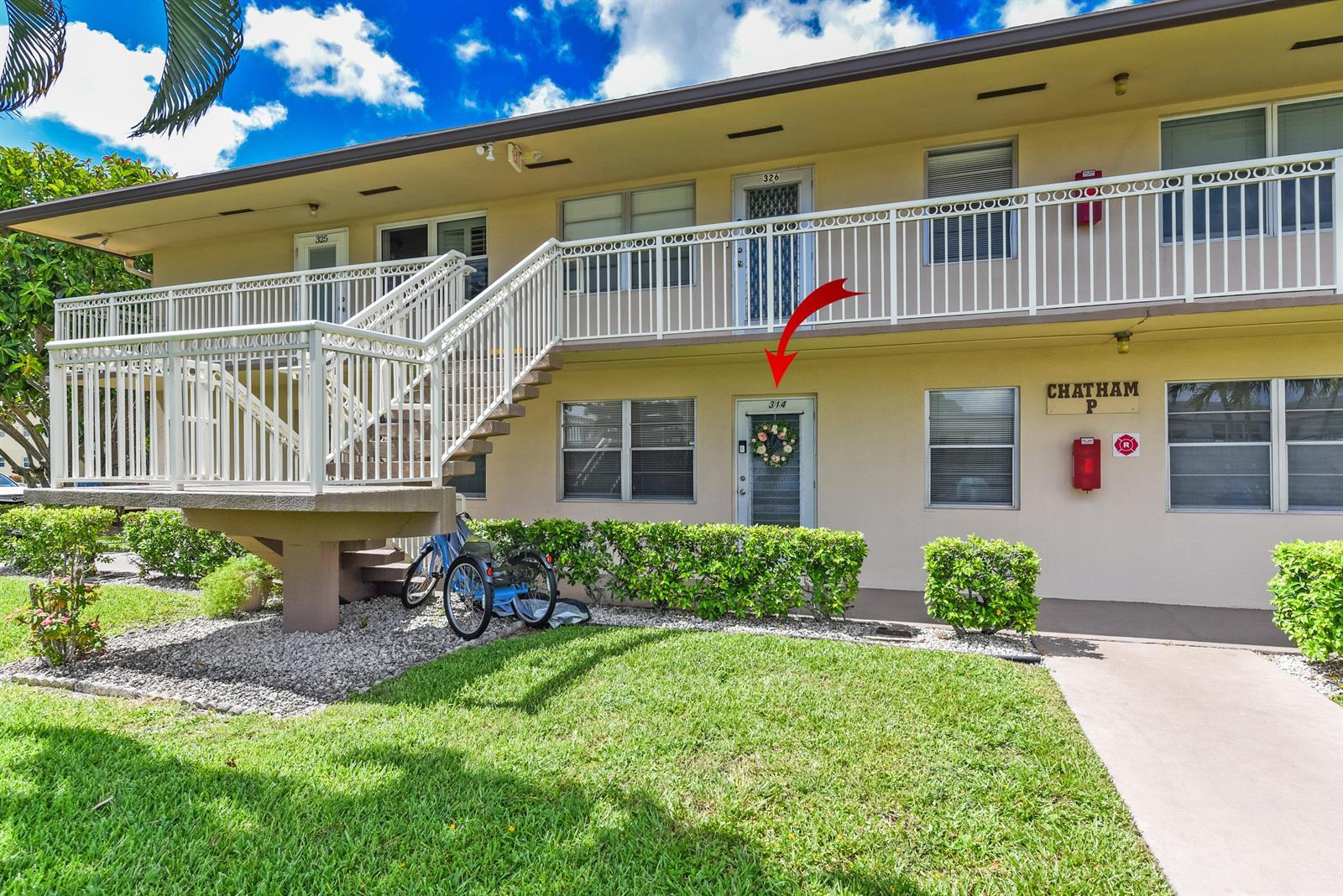 314 CHATHAM P, West Palm Beach FL 33417 photo 2