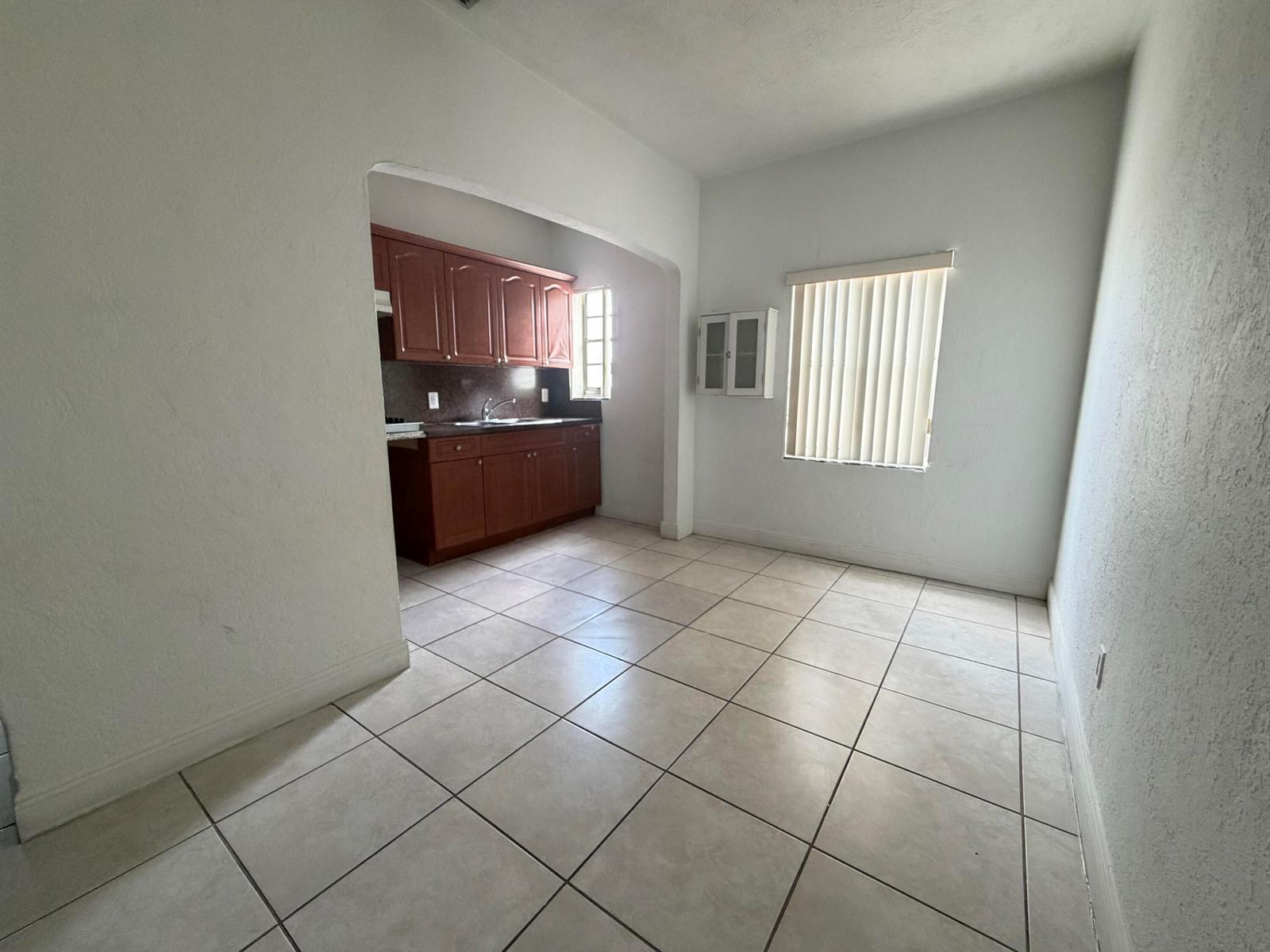 313 N KROME Avenue # B, Homestead FL 33030 photo 4