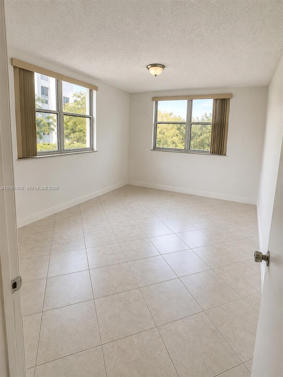 8363 Lake Dr # 301, Doral FL 33166 photo 5