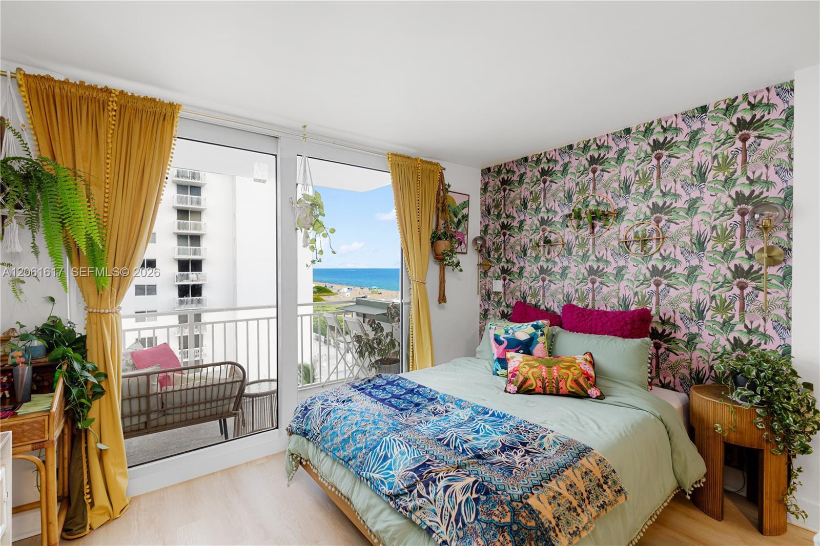 345 Ocean Dr # 718, Miami Beach FL 33139 photo 3