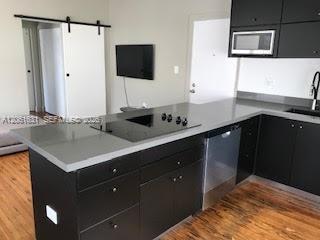 1618 Michigan Ave # 37, Miami Beach FL 33139 photo 2