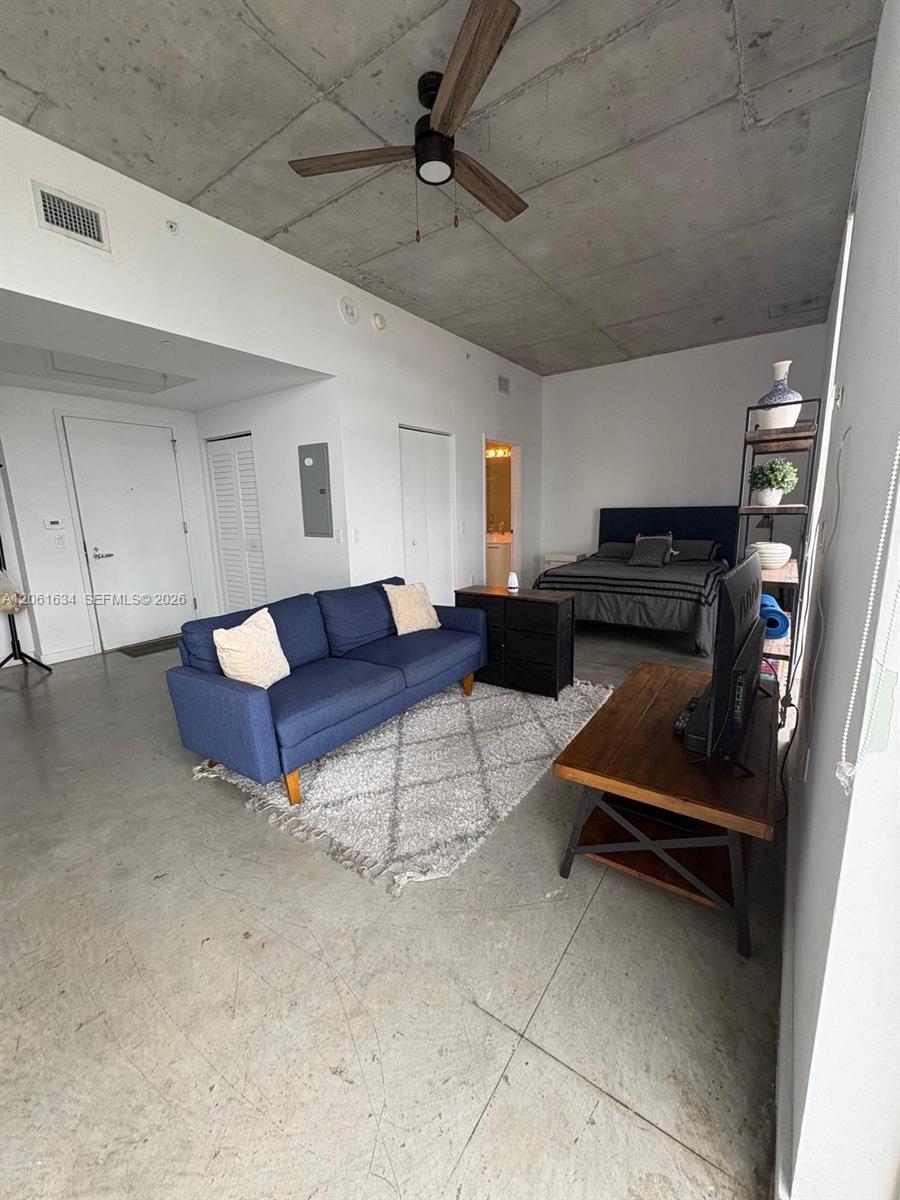 151 SE 1st St # 3404, Miami FL 33131 photo 5