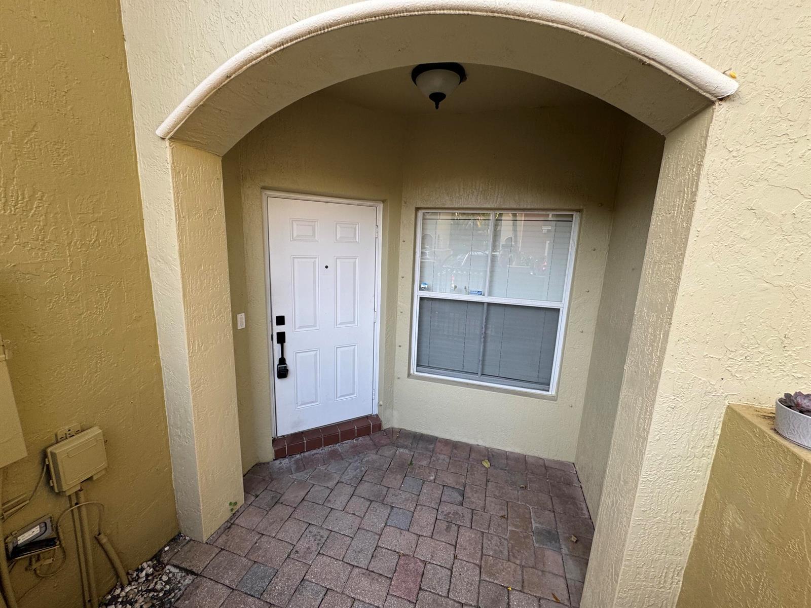 162 Lake Monterey Circle, Boynton Beach FL 33426 photo 3