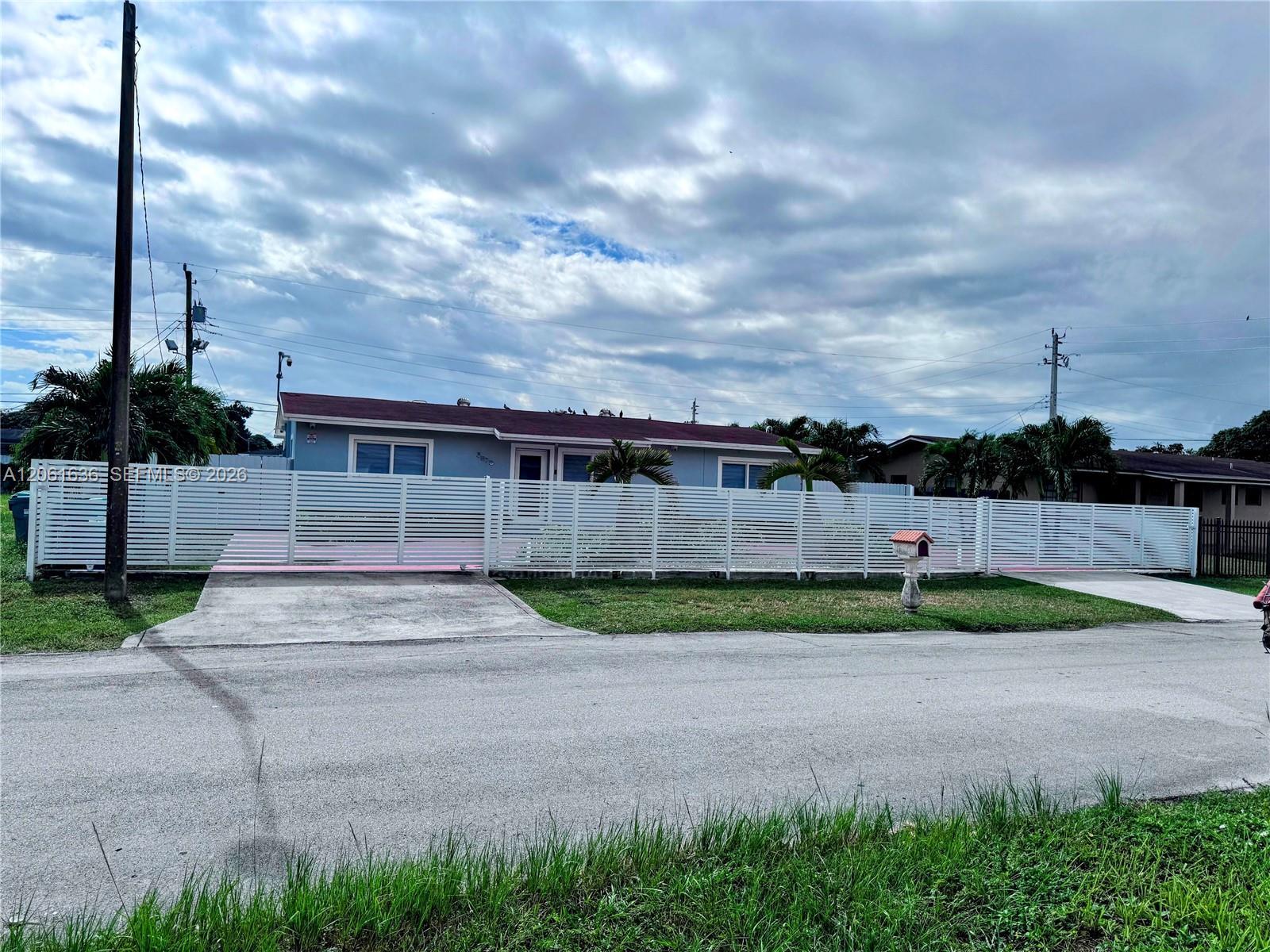 3870 NW 177th St, Miami Gardens FL 33055 photo 2