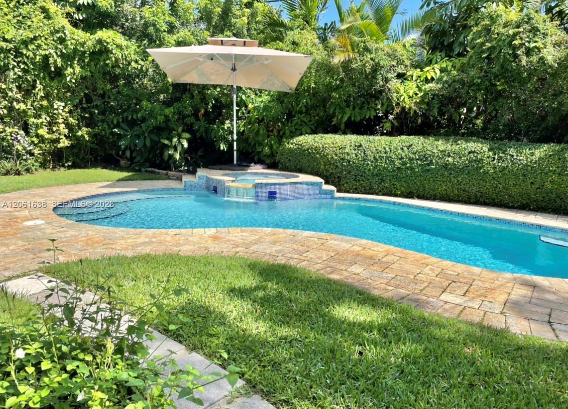 17 Marabella Ave, Coral Gables FL 33134 photo 5