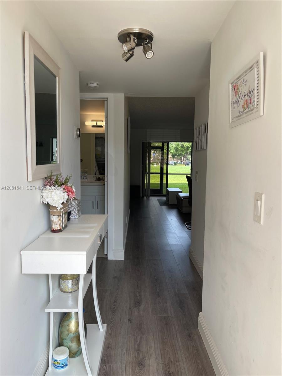 10434 Sunrise Lakes Blvd # 107, Sunrise FL 33322 photo 2