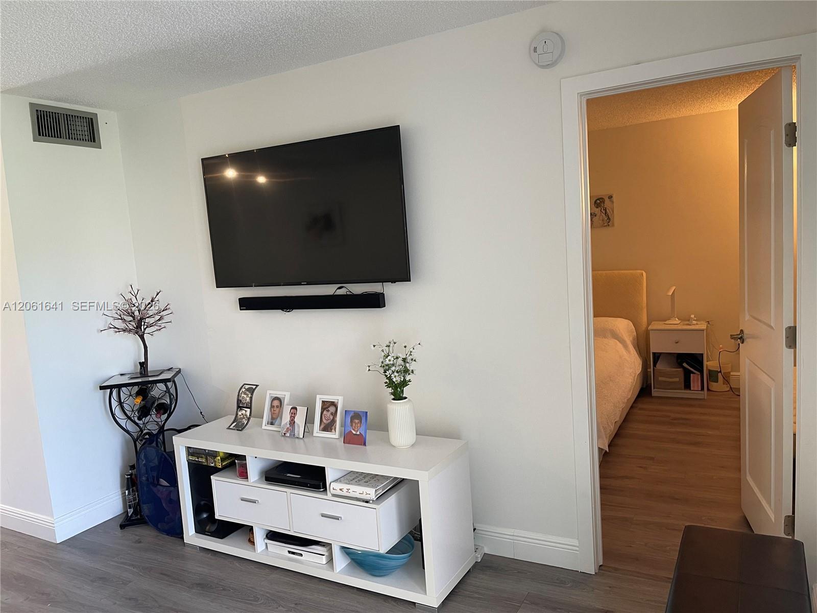10434 Sunrise Lakes Blvd # 107, Sunrise FL 33322 photo 3