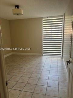 Hialeah, FL 33015 photo 5