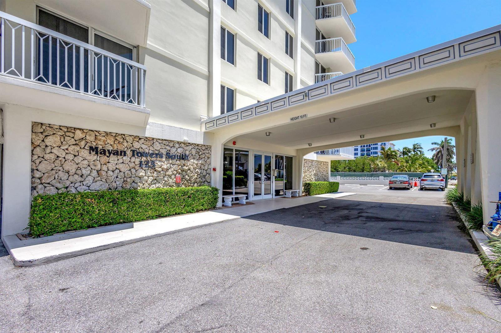 125 S OCEAN Avenue # 211, Palm Beach Shores FL 33404 photo 5