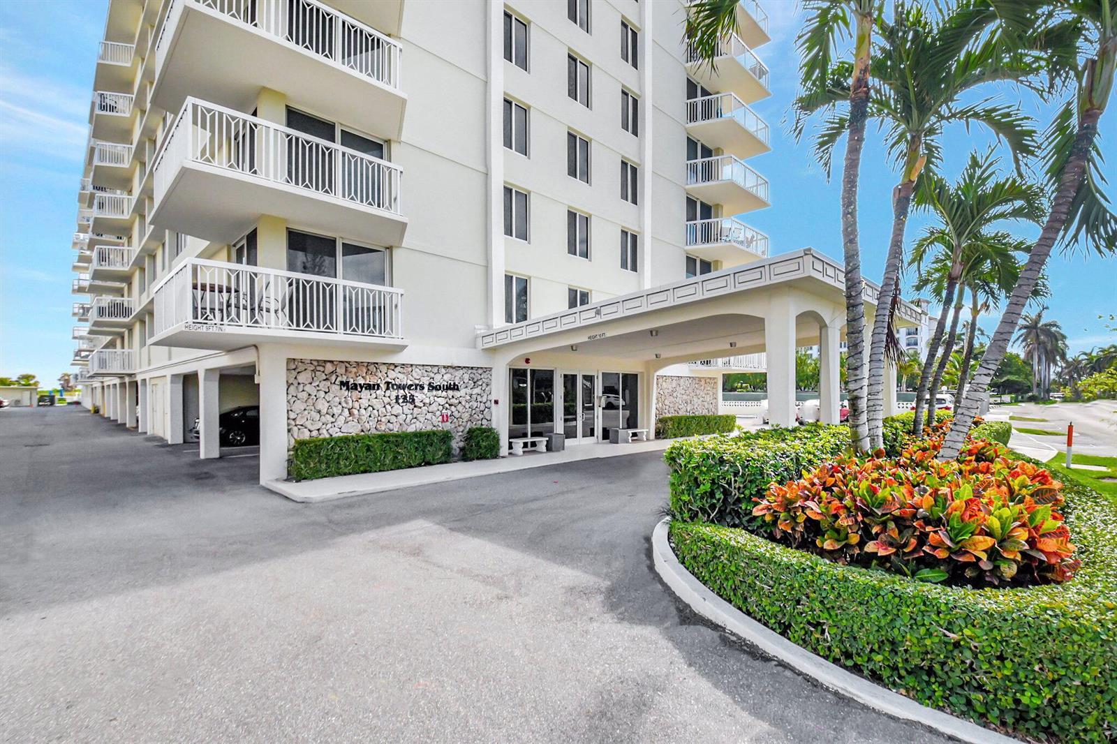 125 S OCEAN Avenue # 211, Palm Beach Shores FL 33404 photo 4